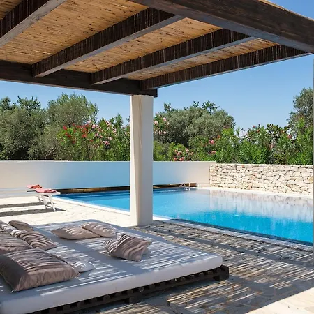 Mit Privatpool An Der Adriakueste By Interhome Сasa de vacaciones